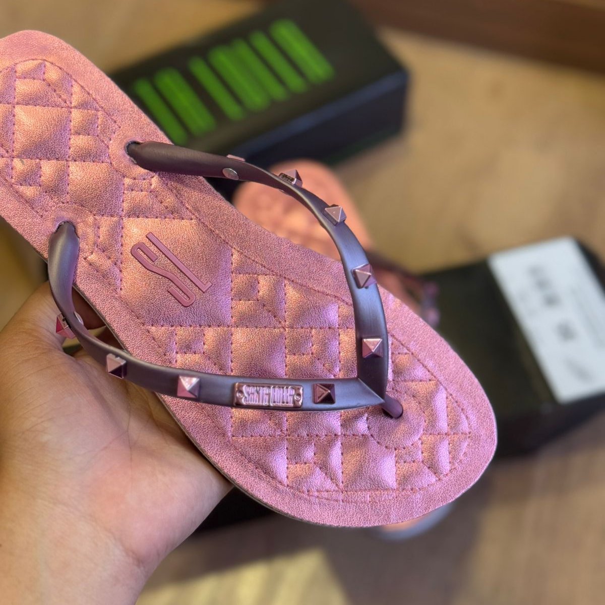 Chinelo Santa Lolla Flip Flop