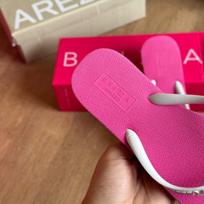 Chinelo de Dedo Arezzo Multicolorido Essential Action