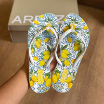 Chinelo de Dedo Arezzo Estampado