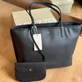 Bolsa Arezzo Preta com Nécessaire Removível