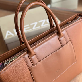 Bolsa Arezzo Estruturada