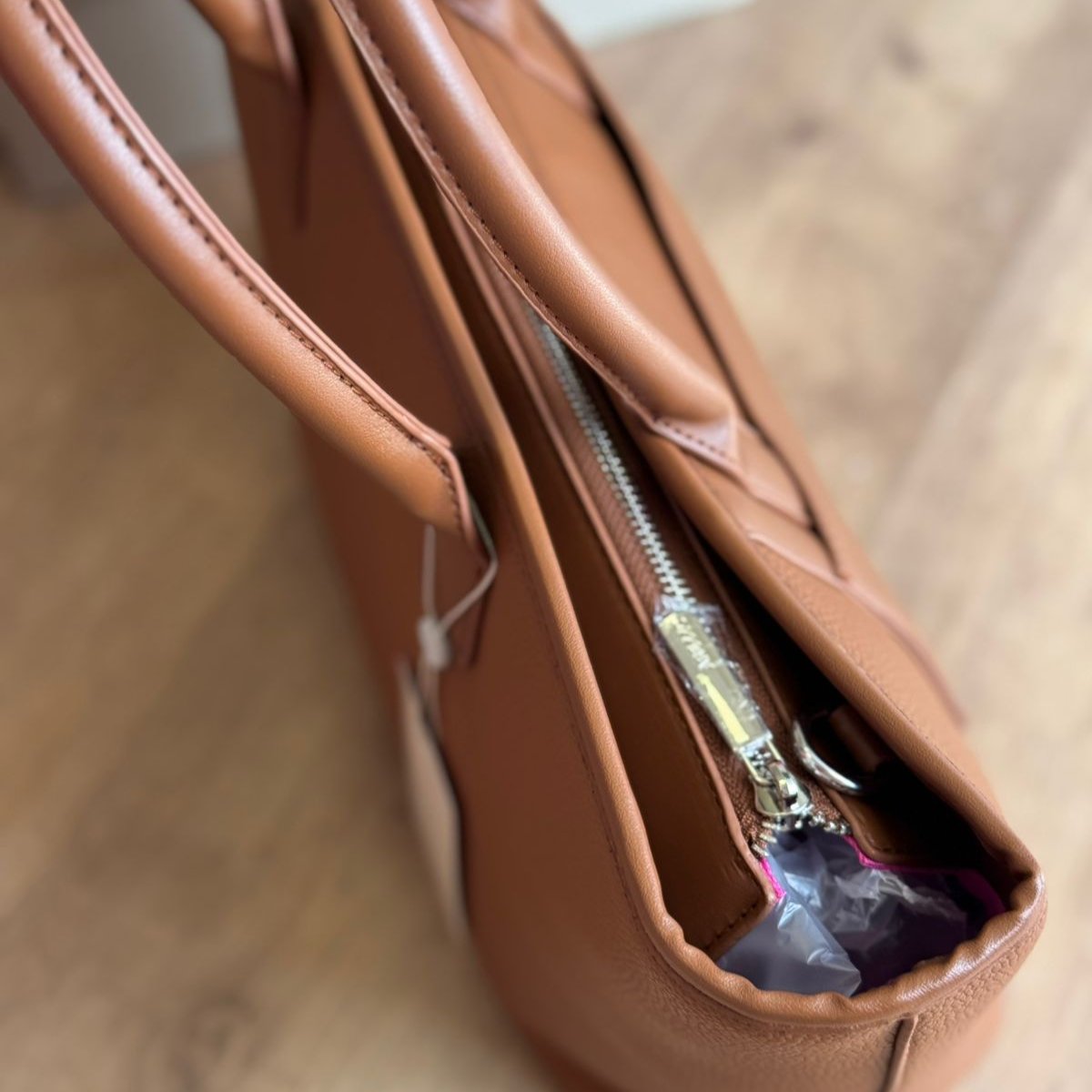 Bolsa Arezzo Preta com Nécessaire Removível