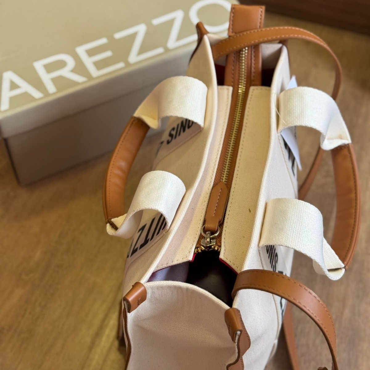 Bolsa Schutz Mini Tote Lívia Lona