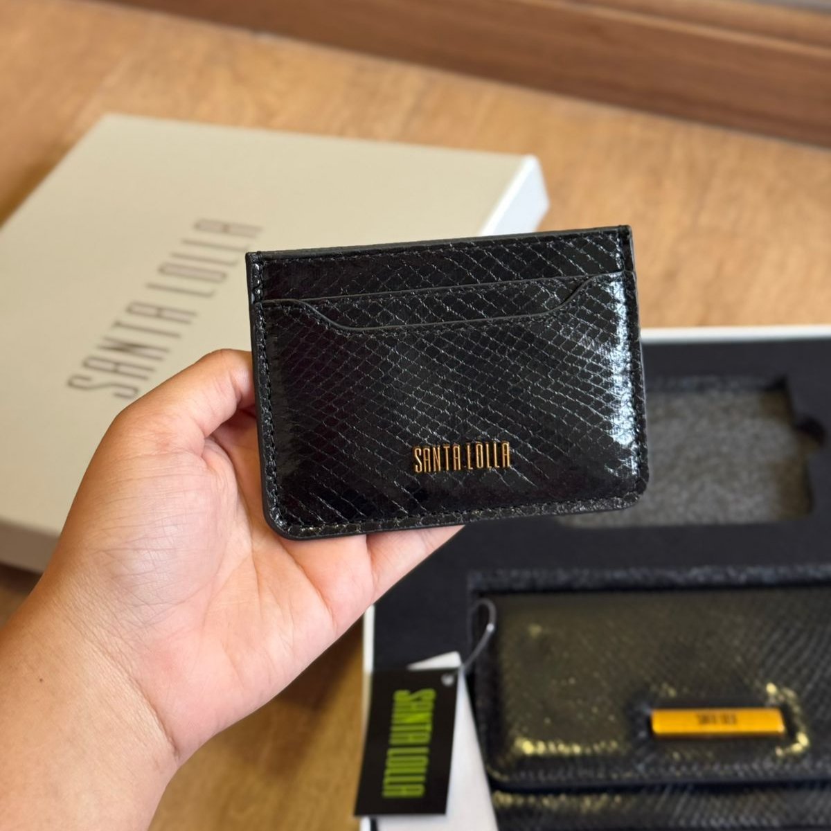 Clutch Santa Lolla Metalizado Cobra Alça De Mão