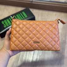 Bolsa Santa Lolla Clutch Envernizada Transversal