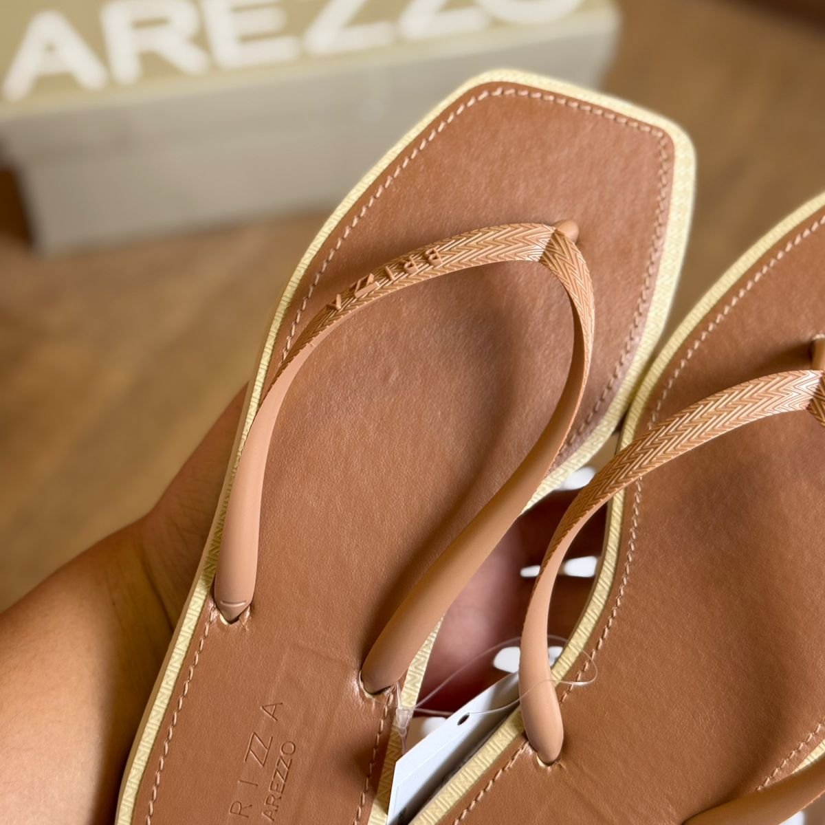 Chinelo Arezzo Rasteiro