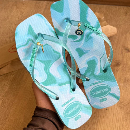 Havaianas Square Jelly Azul + Pin Olho Grego