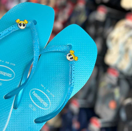 Havaianas Slim Square Glitter Neon + Pin Meninas Super Poderosas - Imagem 5